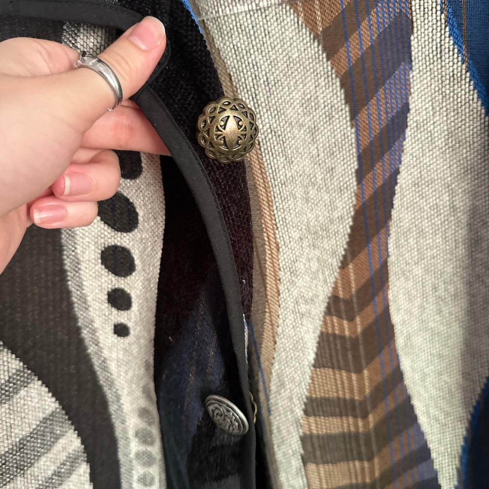 Reversible Multicolor Patterned Jacket - Picture 10 of 10
